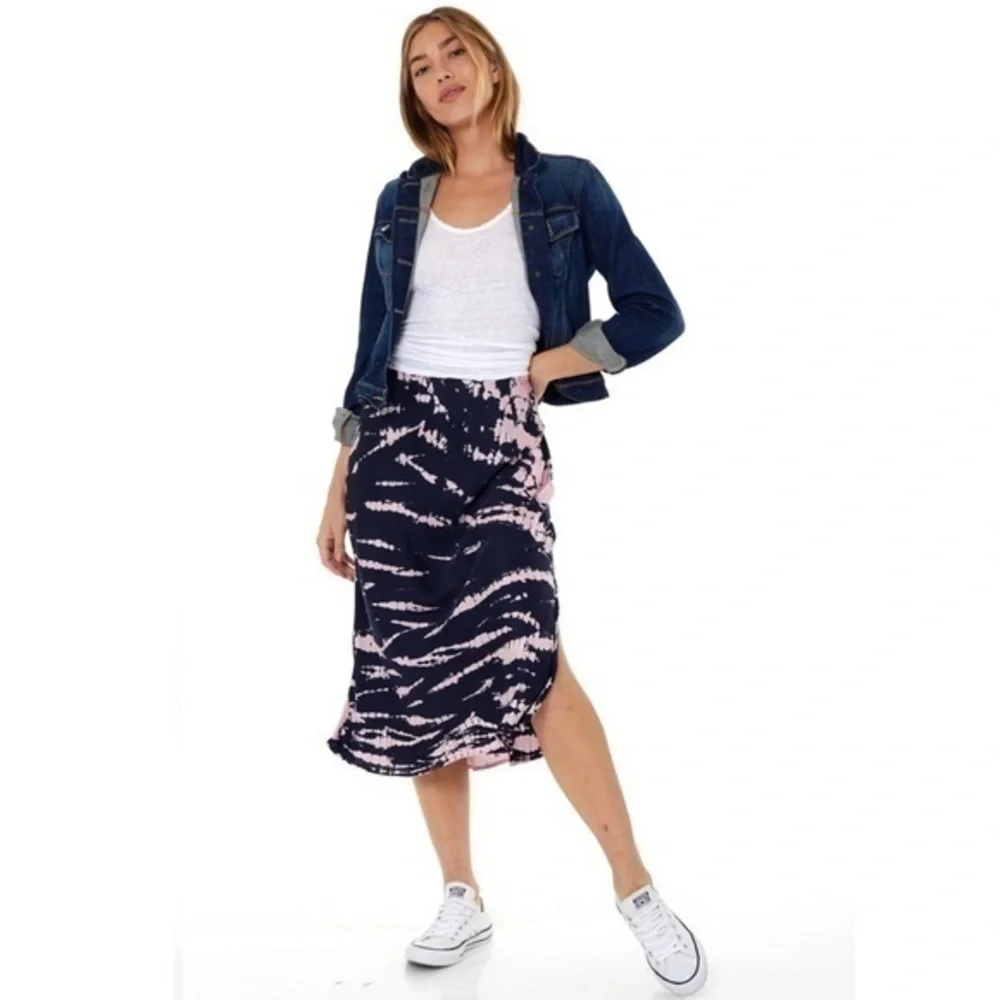 Young, Fabulous, & Broke Skirt
